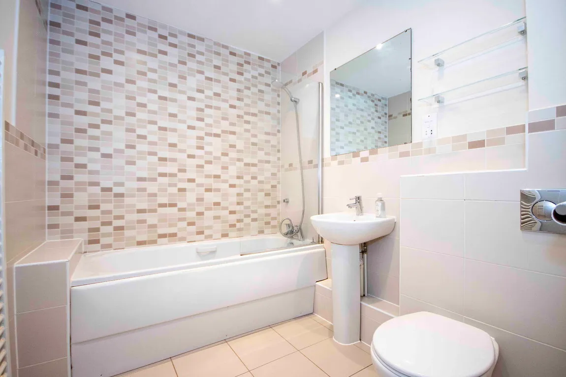 Juniper Court, Chorleywood, WD3, photo 11
