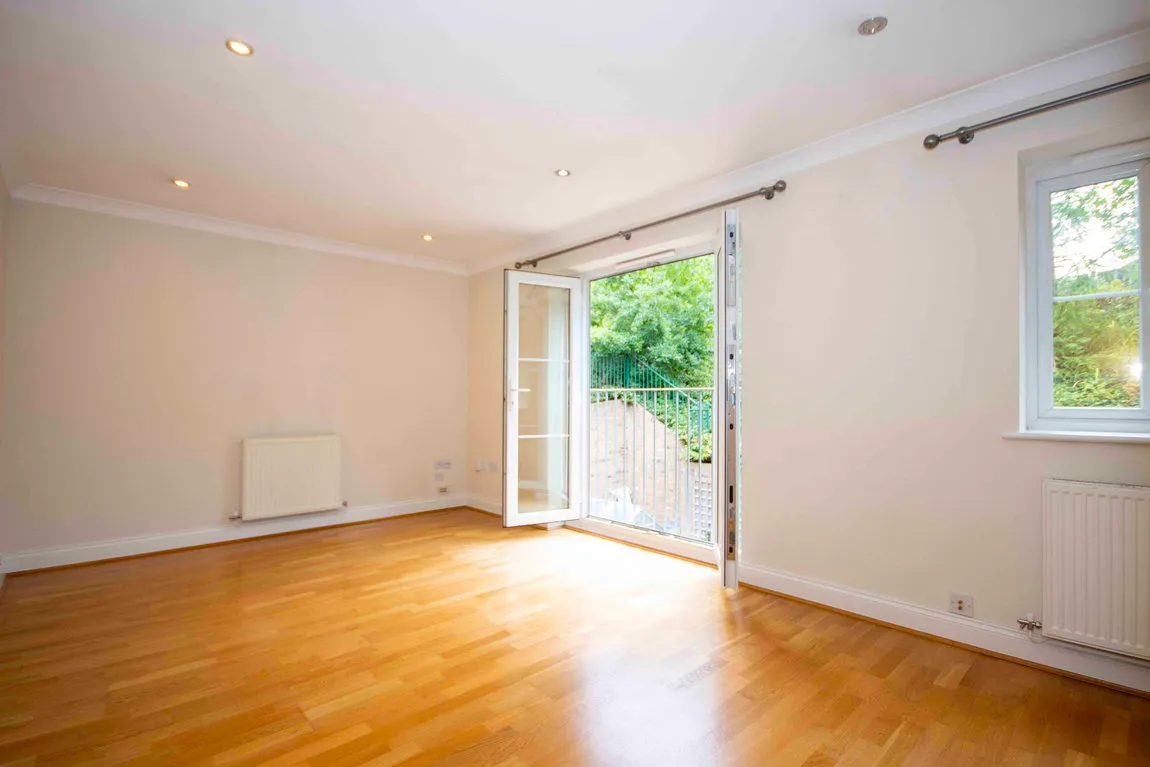 Juniper Court, Chorleywood, WD3, photo 4