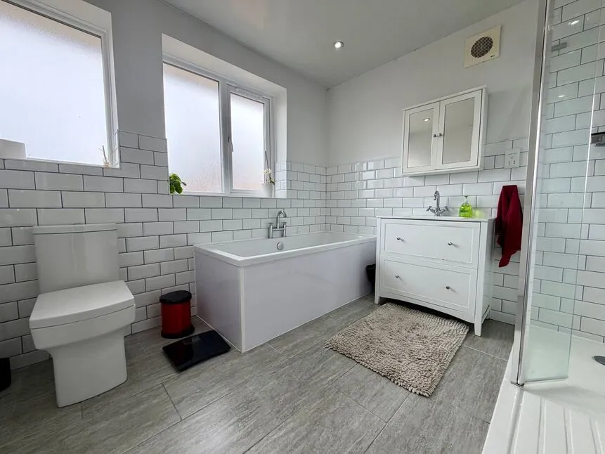 Brackenside, Newcastle upon Tyne, Tyne and Wear, NE3, photo 9