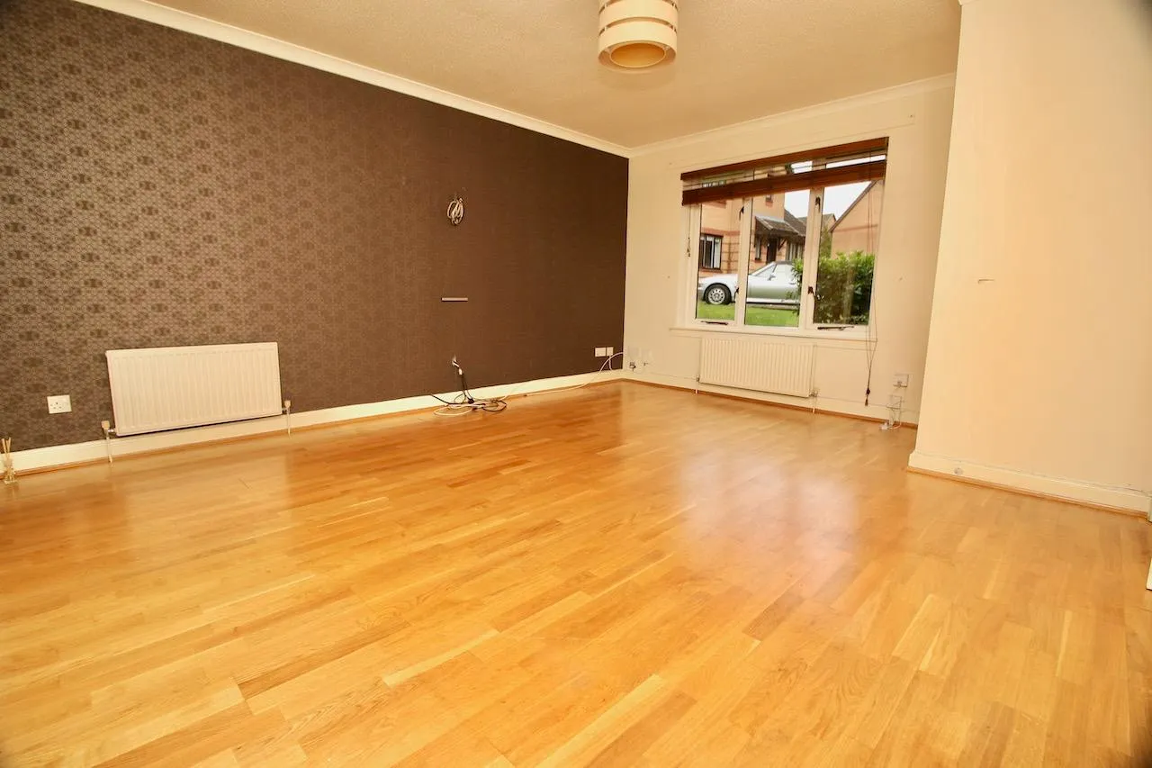 Glen Douglas Drive, Cumbernauld, G68 0DW, photo 2