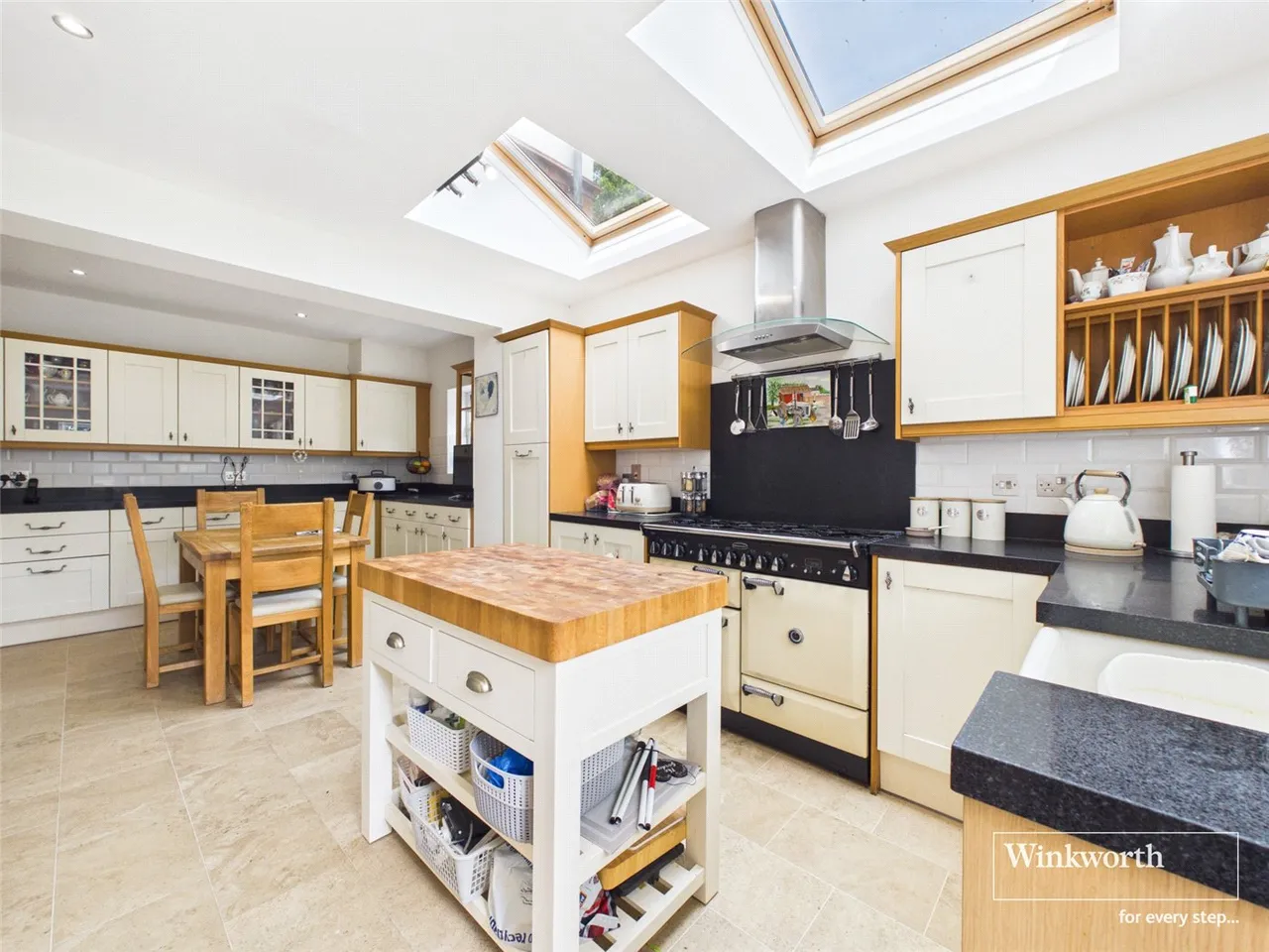 Oak Tree Road, Tilehurst, RG31, photo 2
