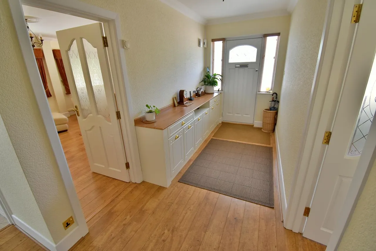 Moorlands, BH22, photo 11