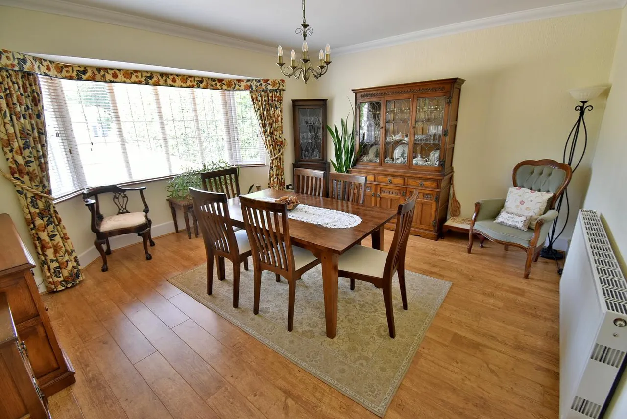 Moorlands, BH22, photo 9