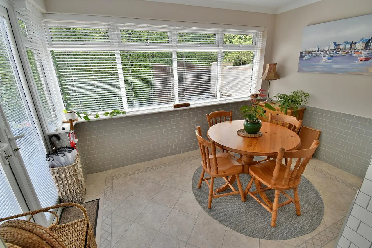 Moorlands, BH22, photo 10