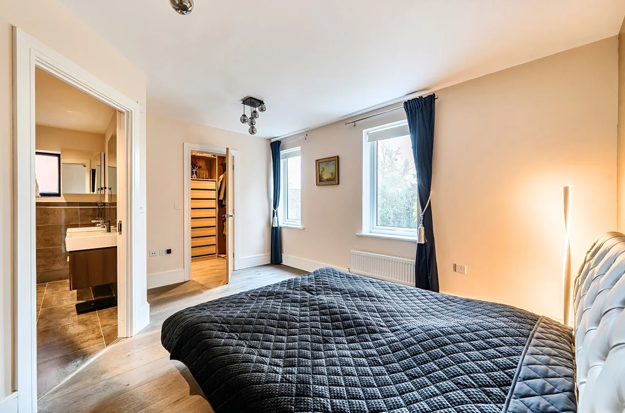 Parkwood Place, Winchester, SO22, photo 7