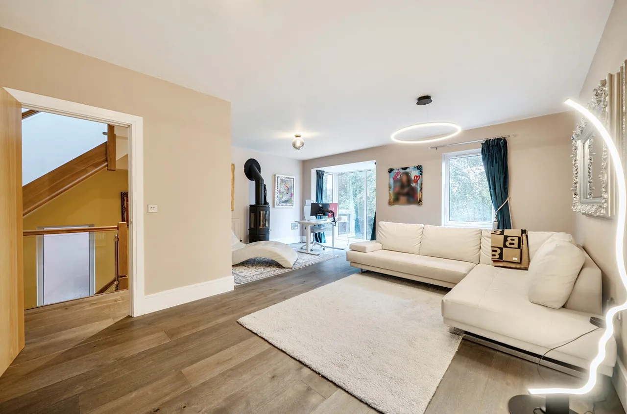 Parkwood Place, Winchester, SO22, photo 5