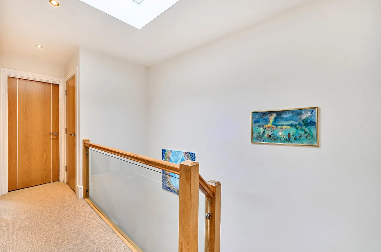 Parkwood Place, Winchester, SO22, photo 10