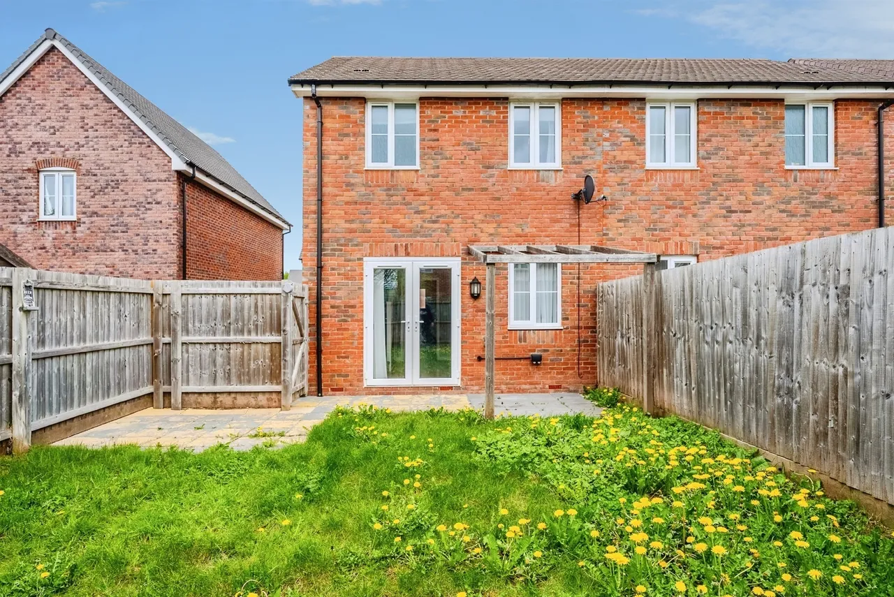 Dalesbred Avenue, Kingstone, HR2, photo 12