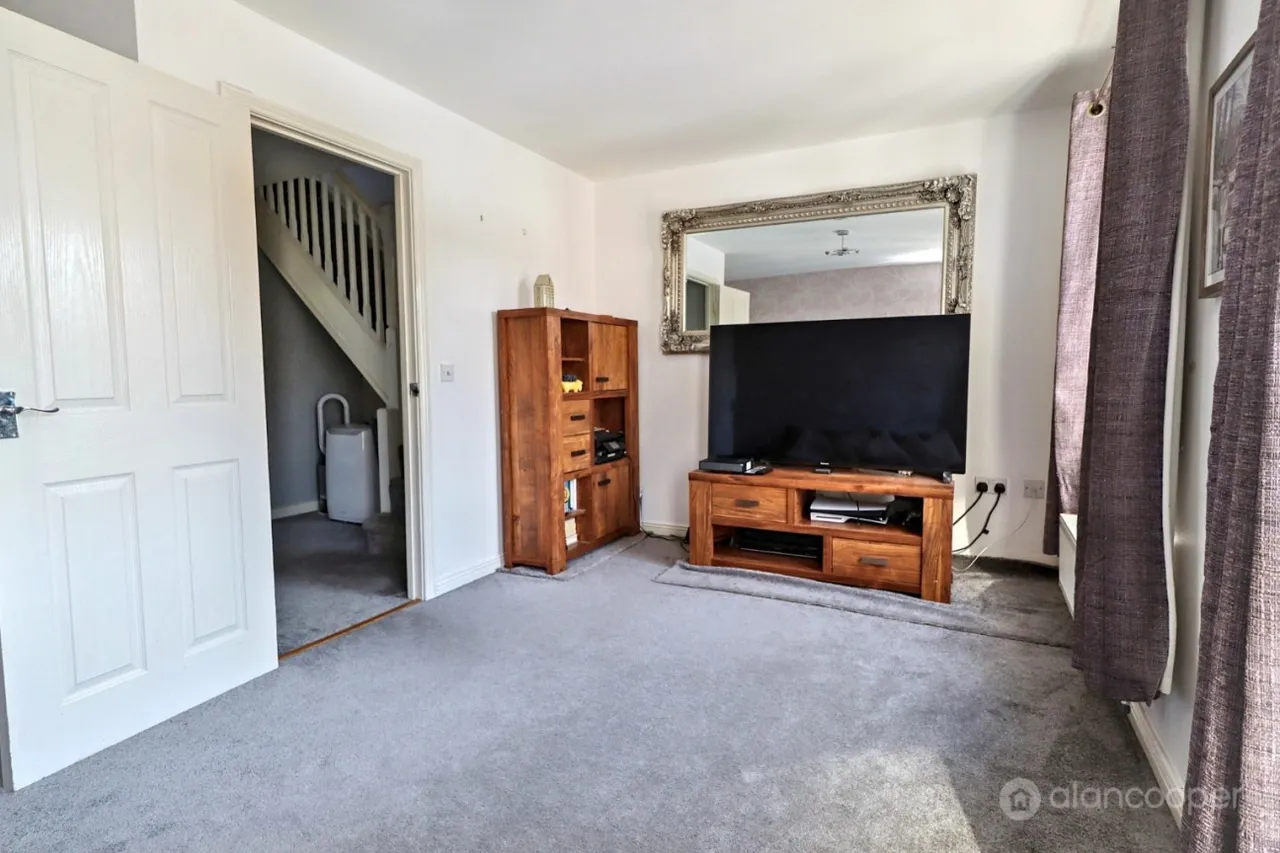 The Evergreens, Nuneaton, CV10, photo 13