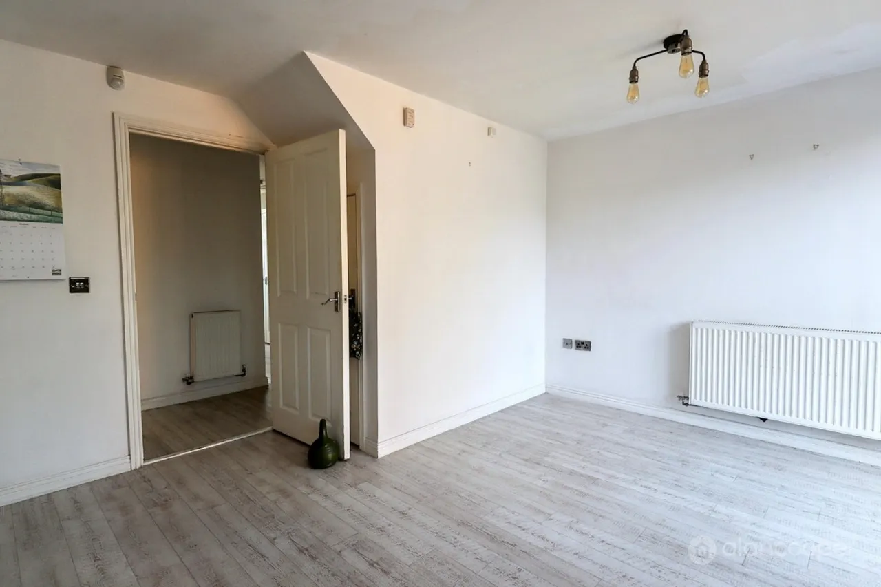 The Evergreens, Nuneaton, CV10, photo 7