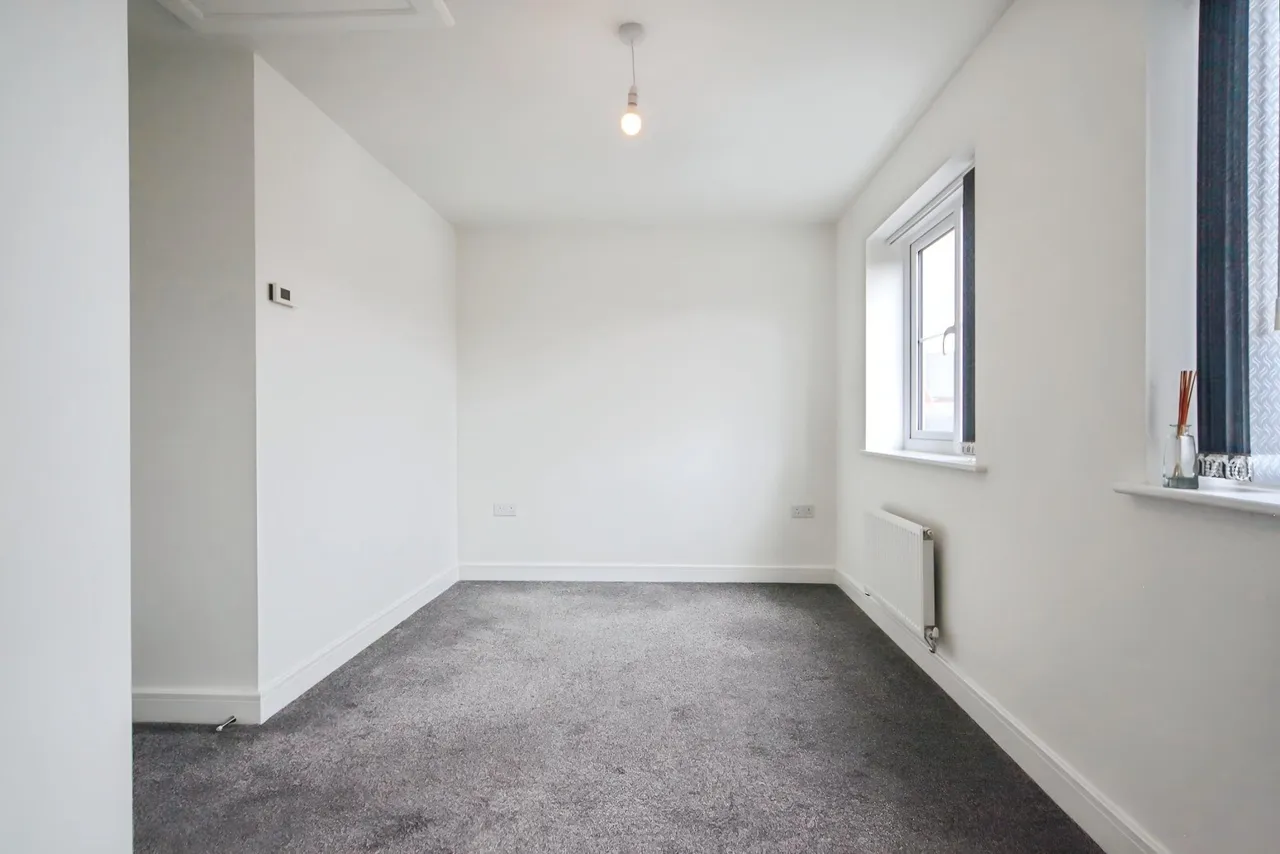 Typhoon Way, Southam, CV47, photo 19