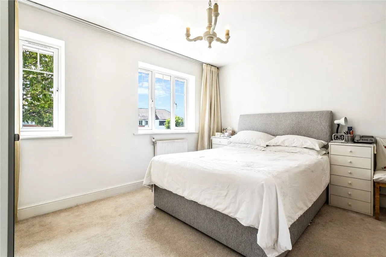 Chertsey Road, Twickenham, TW1, photo 7