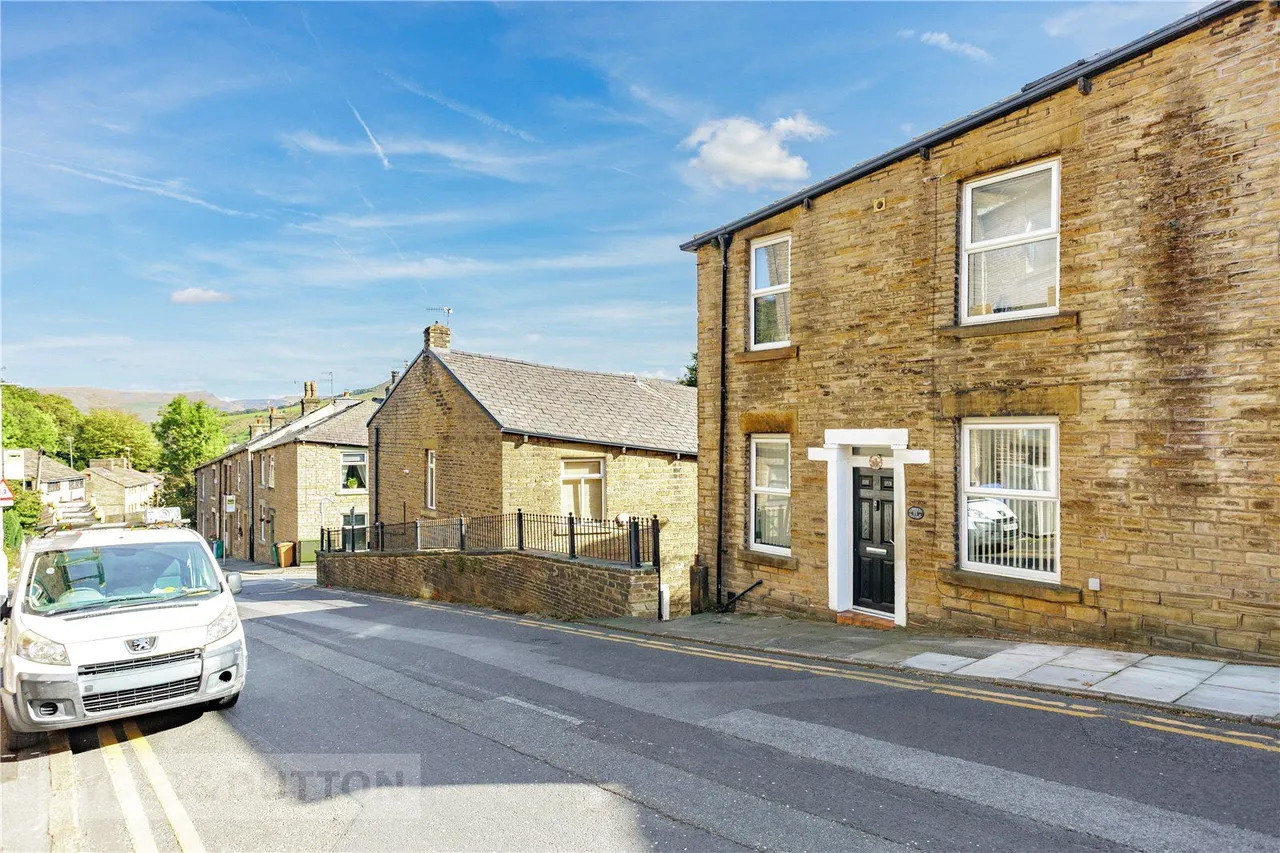 Carrhill Road, Mossley, OL5, photo 16