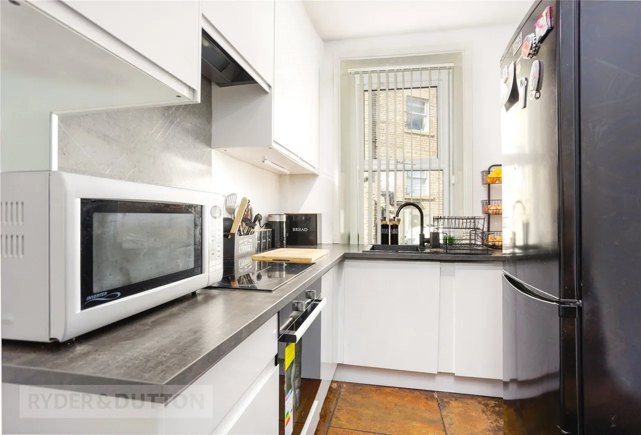 Carrhill Road, Mossley, OL5, photo 4