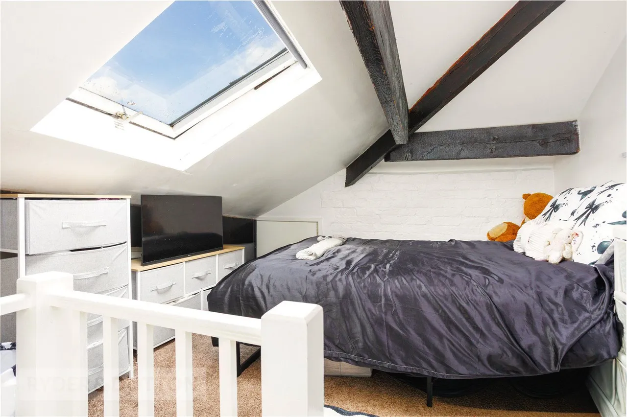 Carrhill Road, Mossley, OL5, photo 11