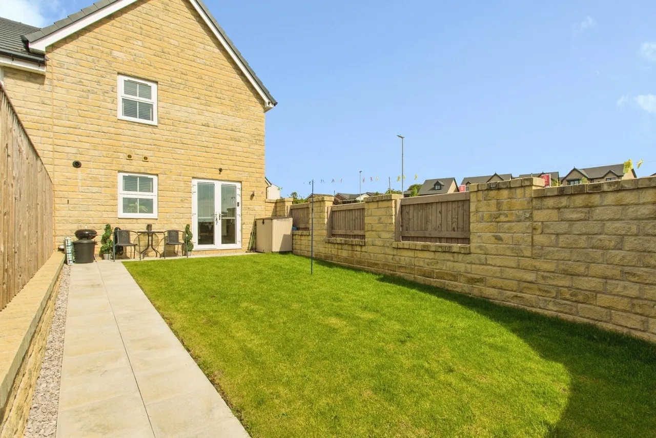 Redwing Road, Burnley, Lancashire, BB11, photo 22