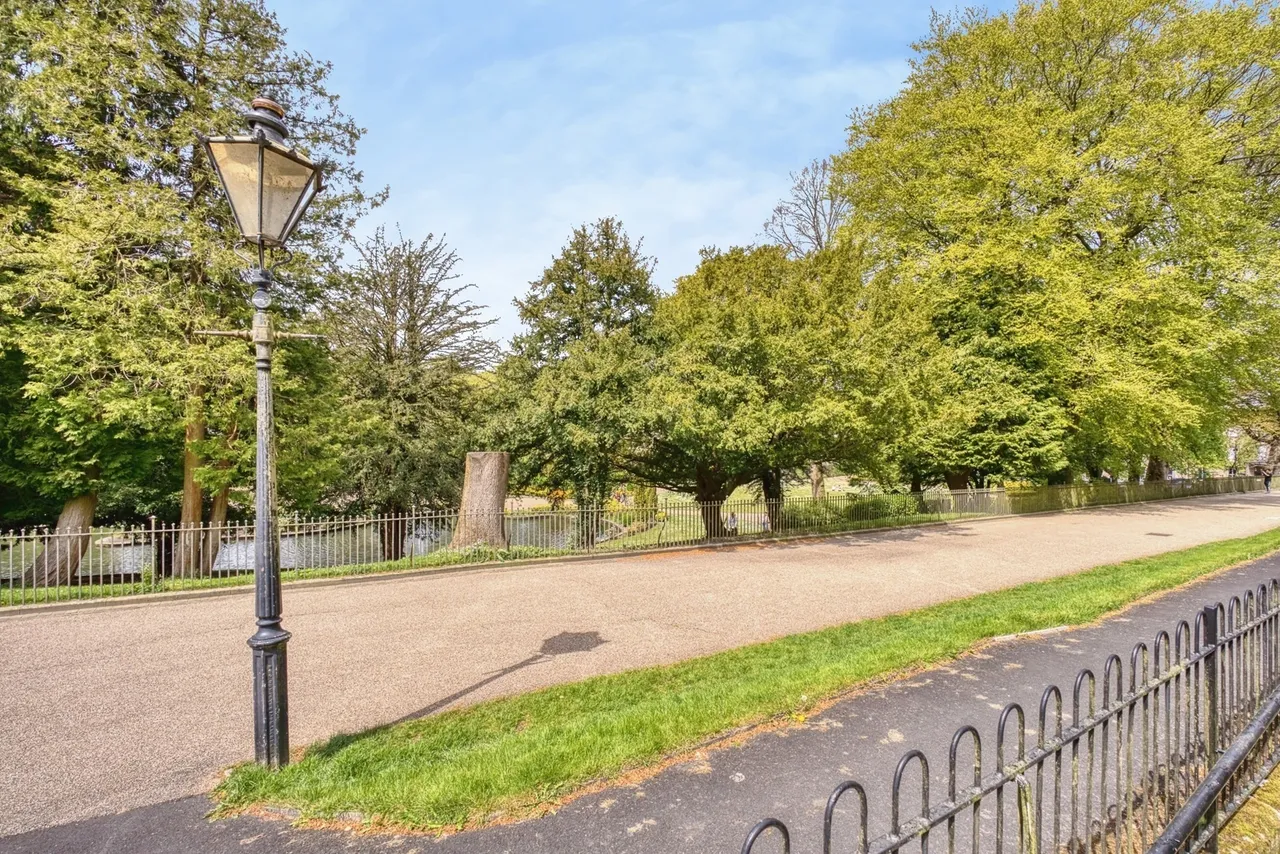 Broad Walk, Buxton, Derbyshire, SK17, photo 20