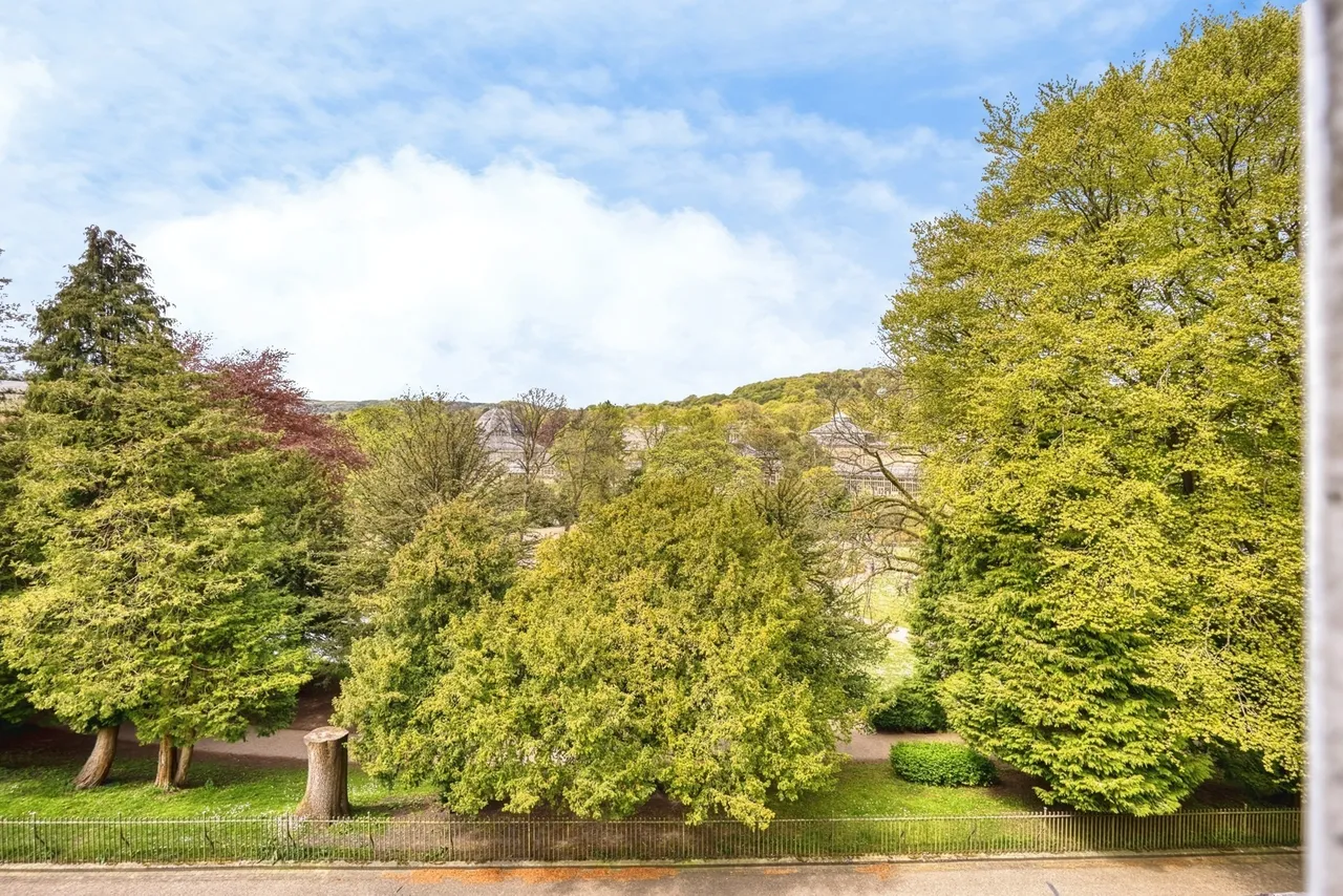 Broad Walk, Buxton, Derbyshire, SK17, photo 19