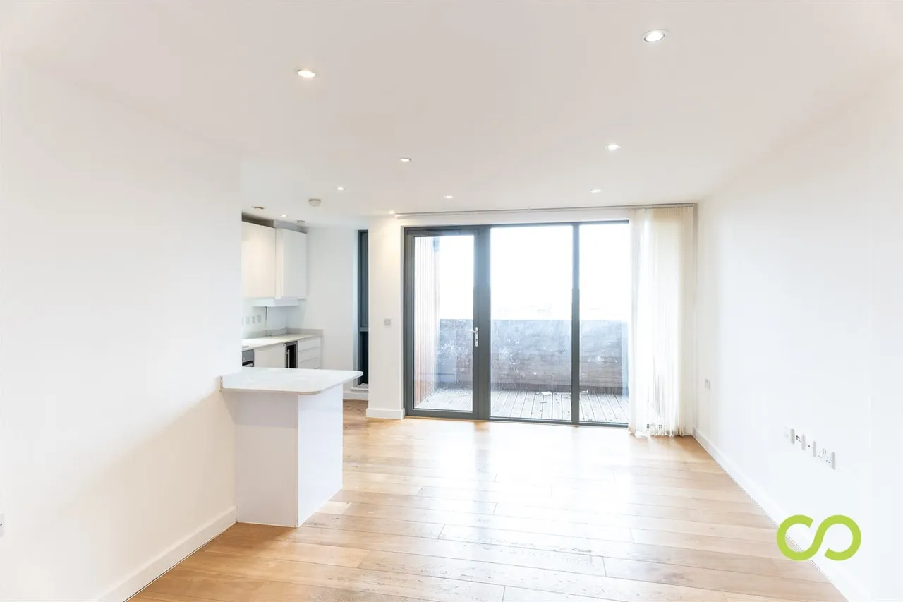 Bromley Road, London, SE6, photo 4