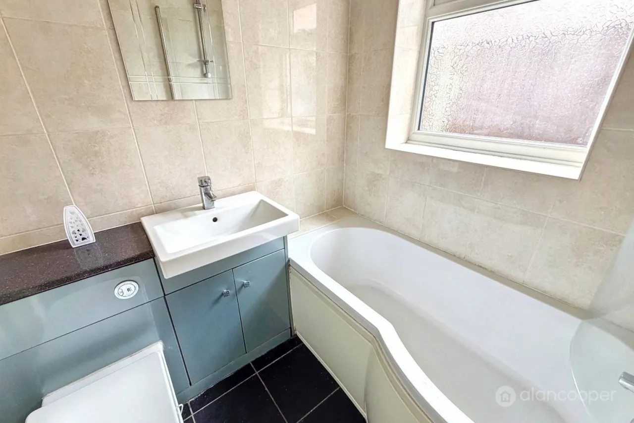 Gadsby Street, Attleborough, CV11, photo 8