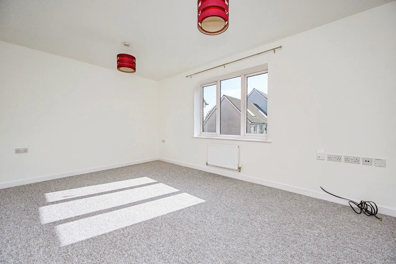 Leicester Road, Luton, Bedfordshire, LU4, photo 2
