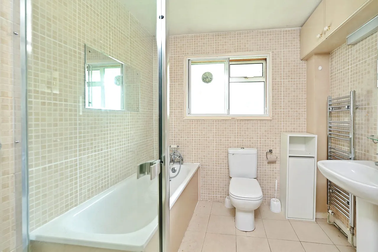 Horton Road, Stanwell Moor, TW19, photo 5