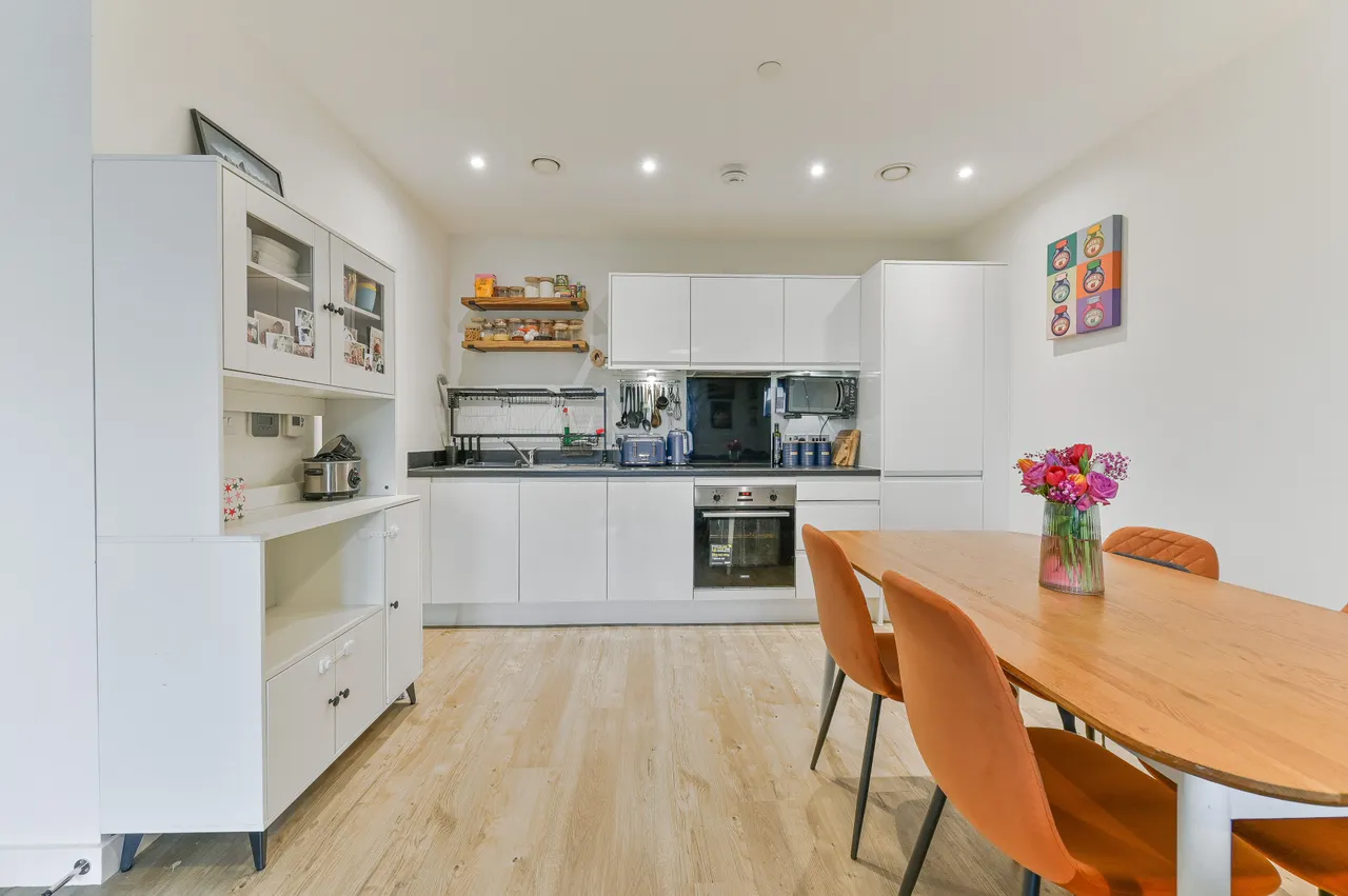 Flat 10, Coniston House, New Malden, photo 5