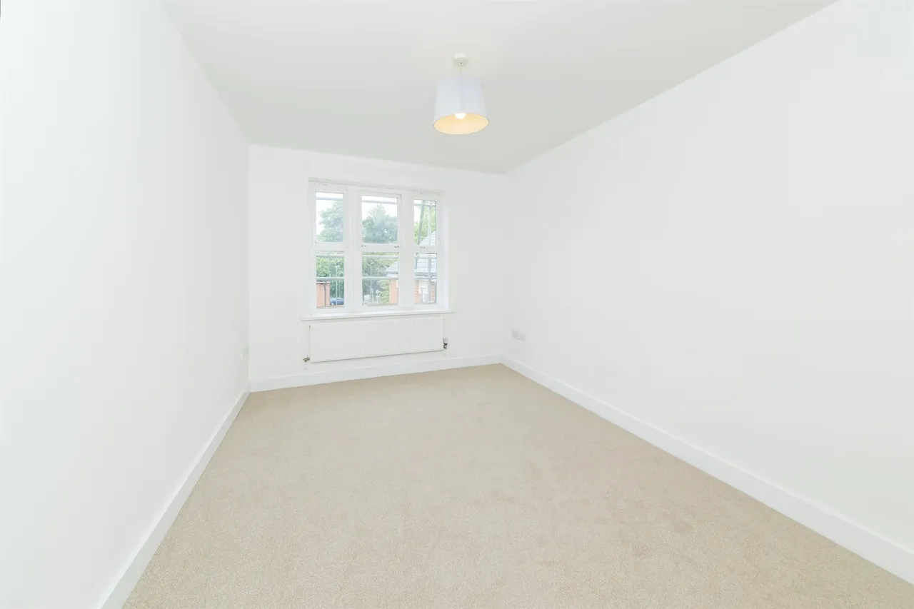 Boltro Road, Haywards Heath, RH16, photo 8