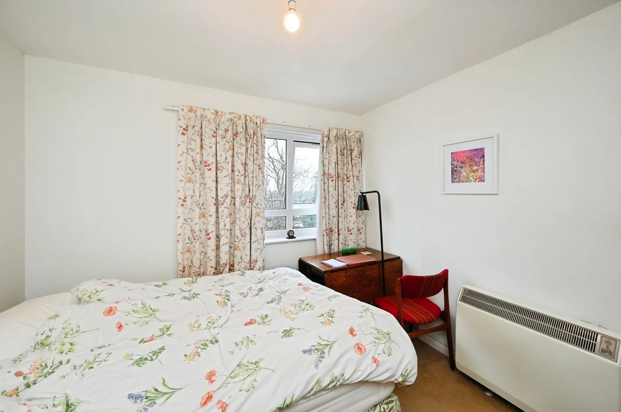 Elm Close, NOTTINGHAM, Nottinghamshire, NG3, photo 6