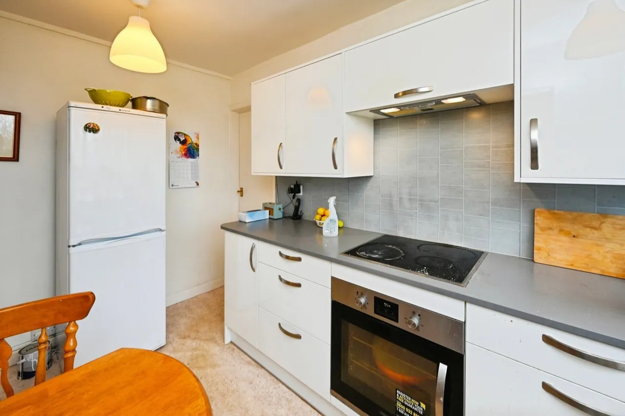 Elm Close, NOTTINGHAM, Nottinghamshire, NG3, photo 9