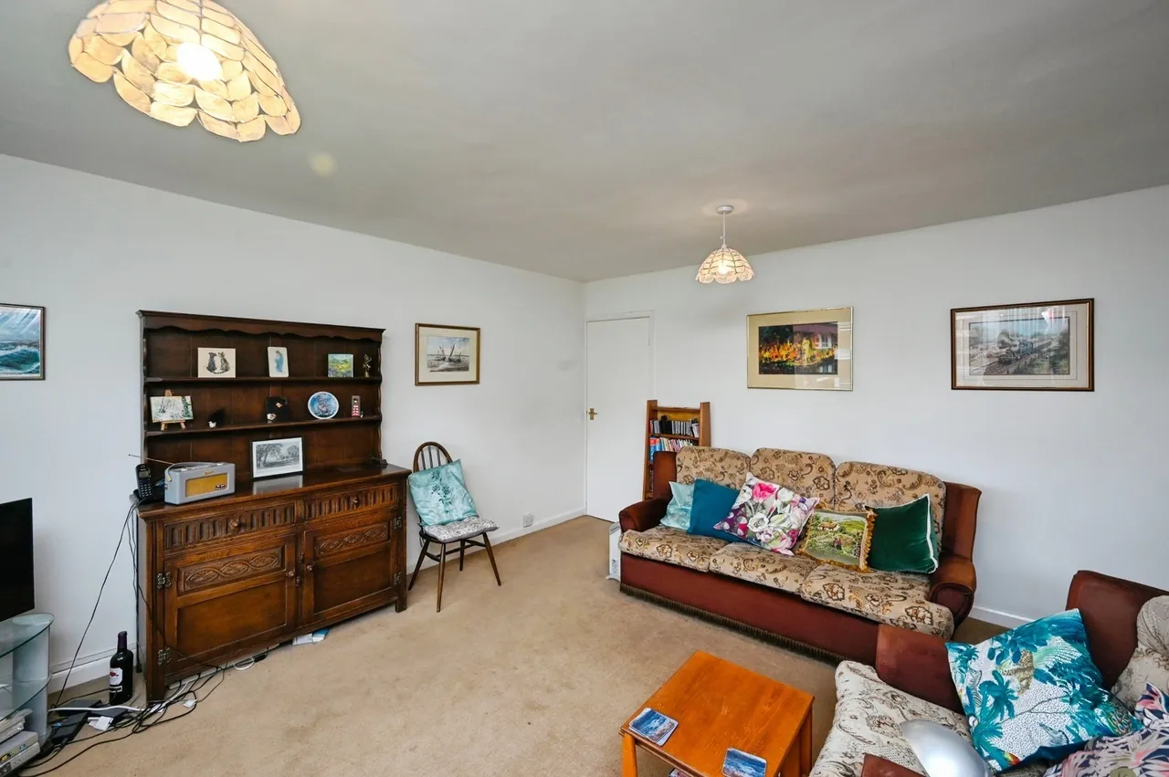 Elm Close, NOTTINGHAM, Nottinghamshire, NG3, photo 13