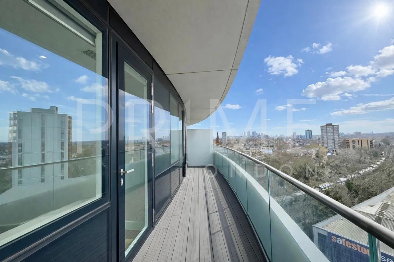 Lombard Road, Battersea, SW11, photo 6