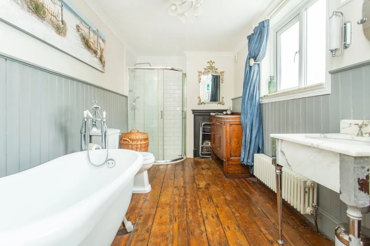Central Parade, Herne Bay, CT6, photo 13