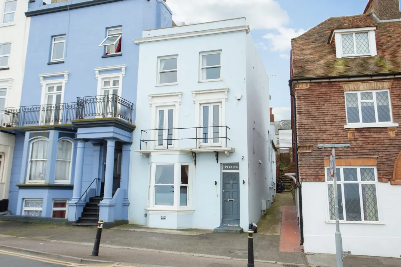 4 bed house for sale, Central Parade, Herne Bay, CT6