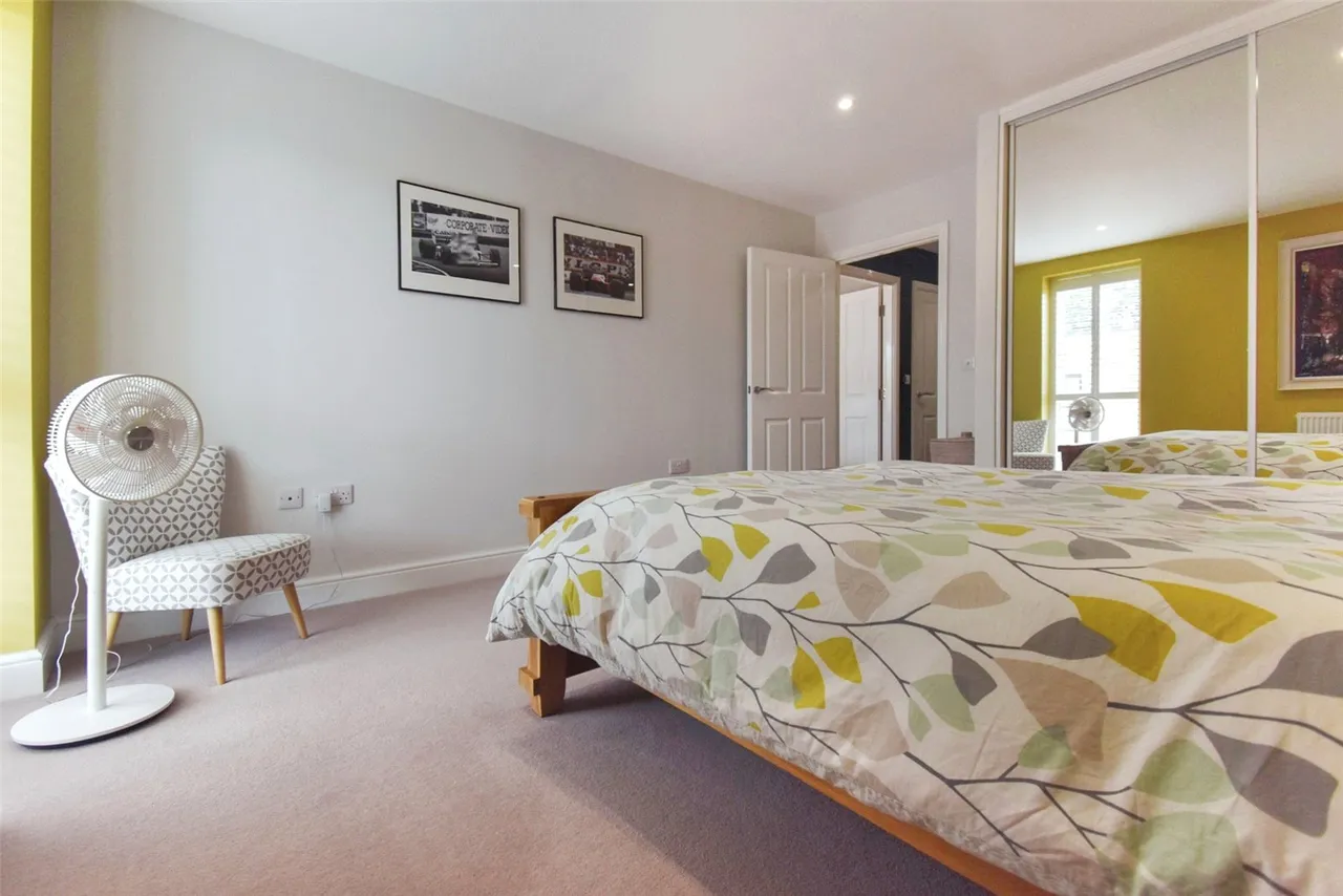 Exchange Close, Aldershot, Hampshire, GU11 2FD, photo 13