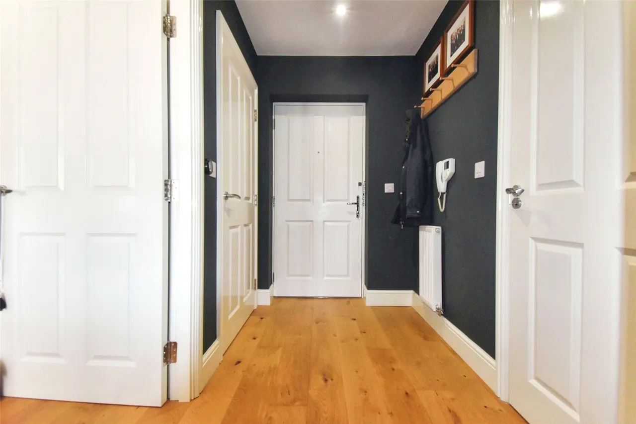 Exchange Close, Aldershot, Hampshire, GU11 2FD, photo 12