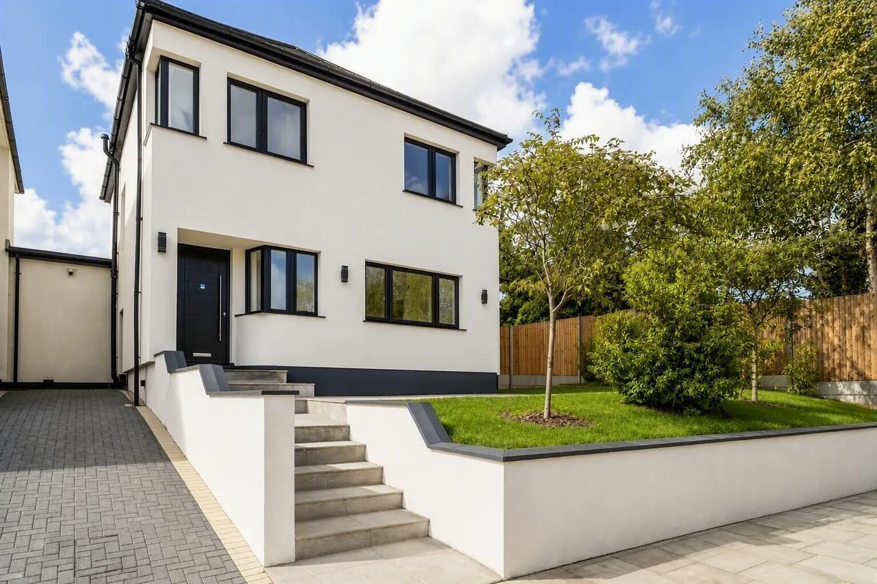 4 bed house for sale — Highview Avenue, Edgware, HA8