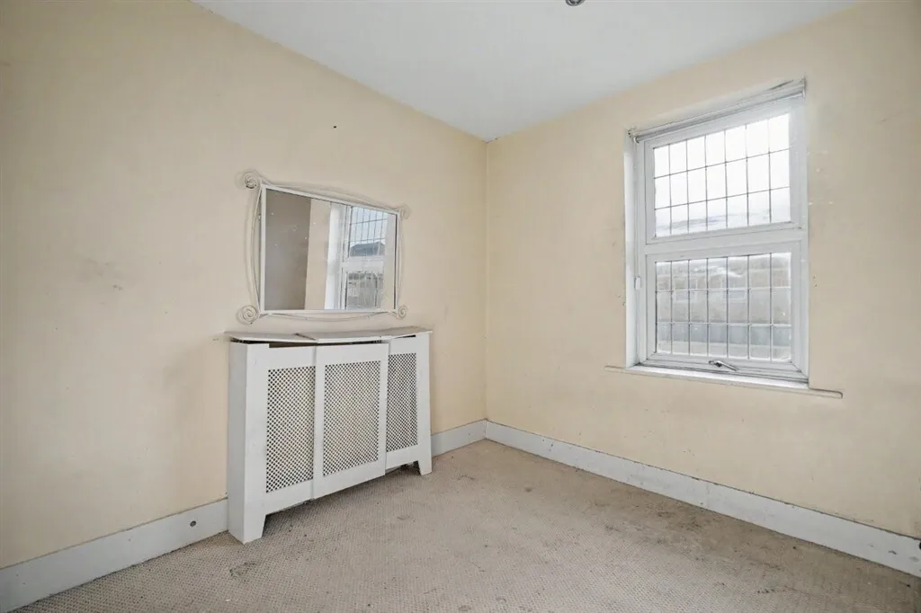 Church Road, Swanscombe, DA10, photo 15