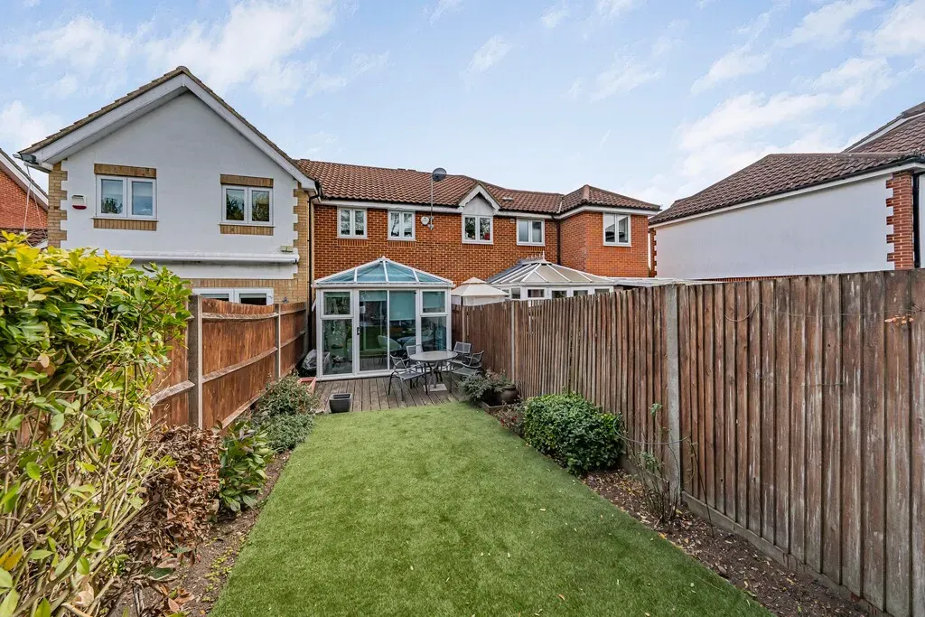 Morse Close, Harefield, UB9, photo 16