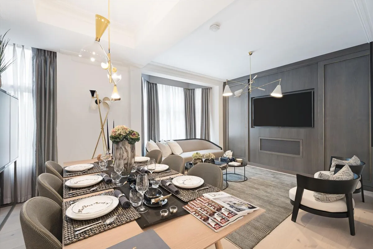 3 bed flat for sale, Iverna Court, London, W8