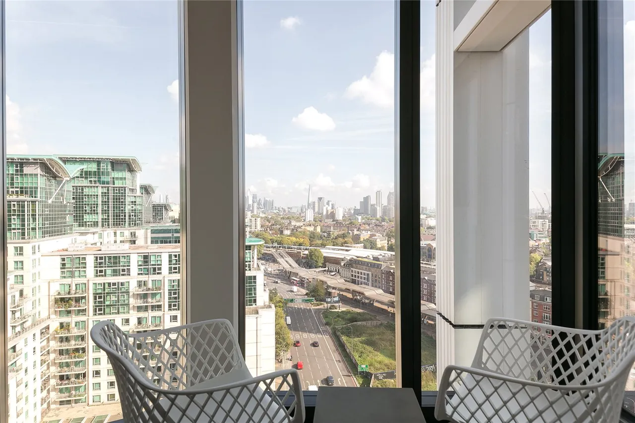 Nine Elms Lane, Nine Elms, SW8, photo 8