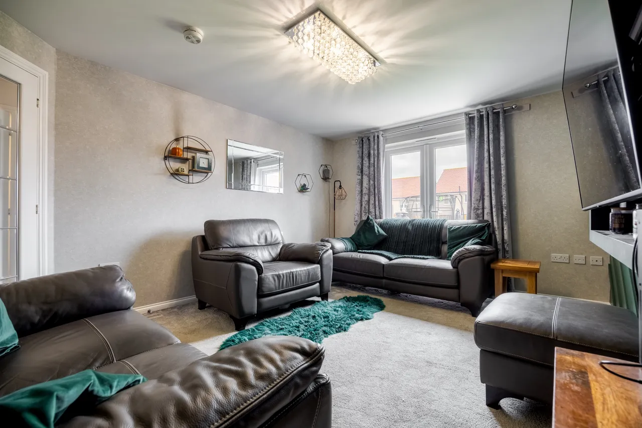 Cadwell Crescent, Gorebridge, EH23, photo 4