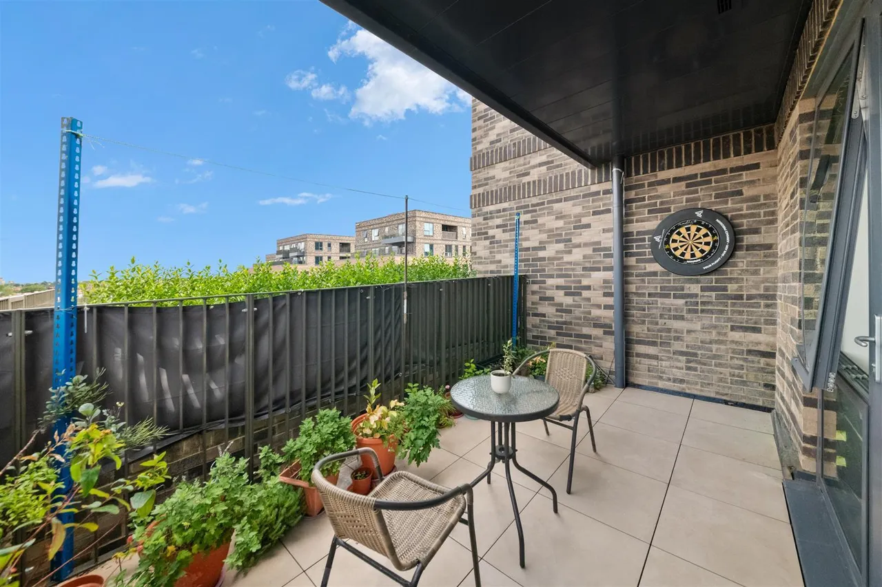 Earl Haig Close, Hounslow, photo 11