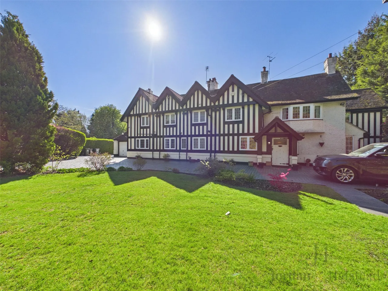 Adlington Road, Wilmslow, Cheshire, SK9 2BN, photo 34