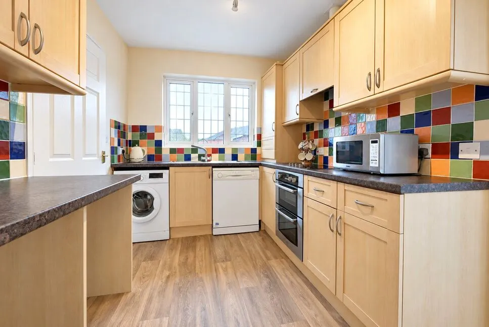 Barton Close, Trusthorpe, LN12, photo 2