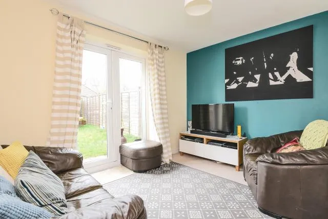 Fallows Road, Padworth, RG7, photo 5
