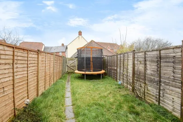 Fallows Road, Padworth, RG7, photo 10
