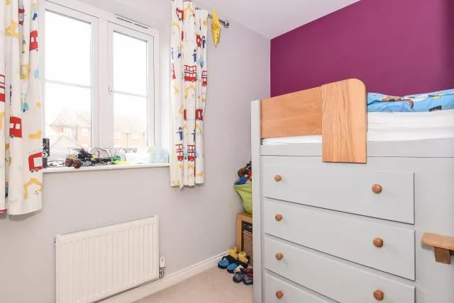 Fallows Road, Padworth, RG7, photo 8