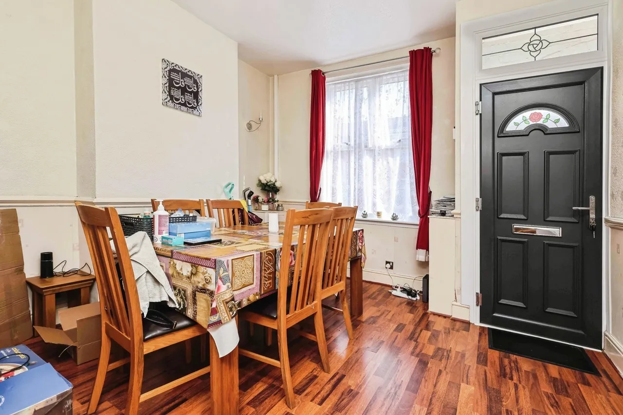 Oakwood Road, Smethwick, B67, photo 4