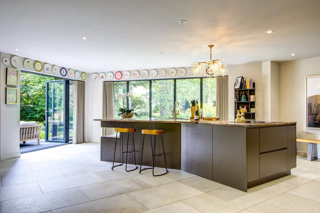 Middle Drive, Woolsington, NE13, photo 2